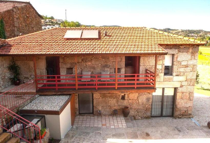 فندق Casa Da Corredoura Turismo Rural