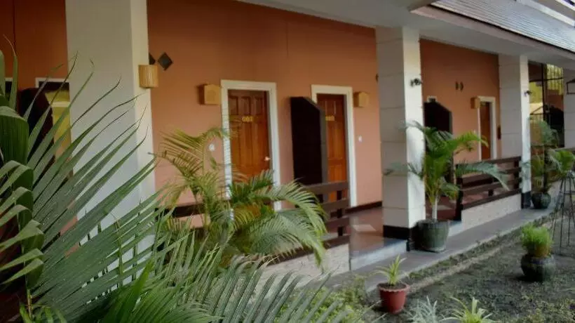 هتل Immana Grand Inle