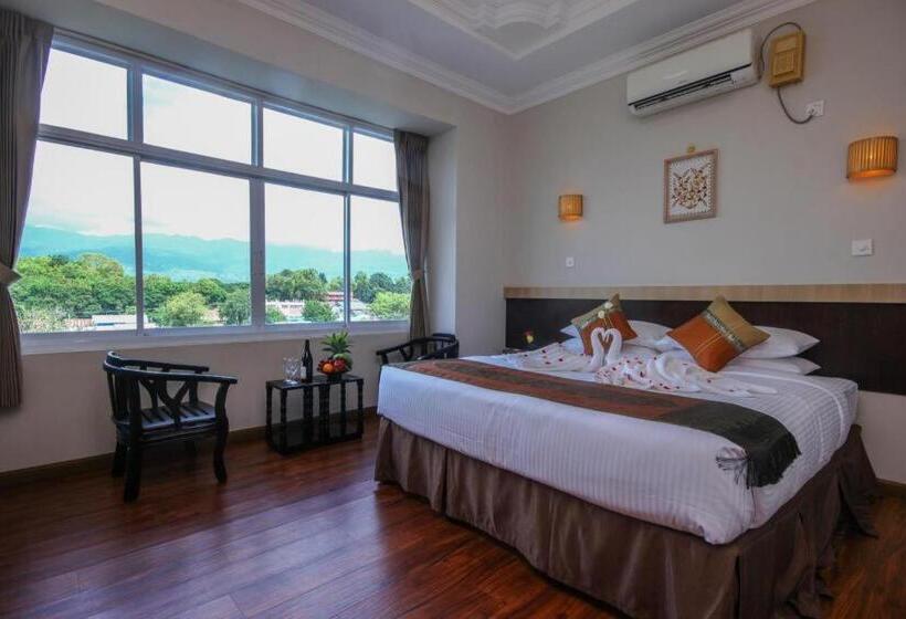 هتل Immana Grand Inle