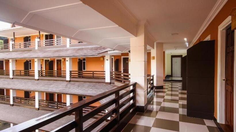 هتل Immana Grand Inle