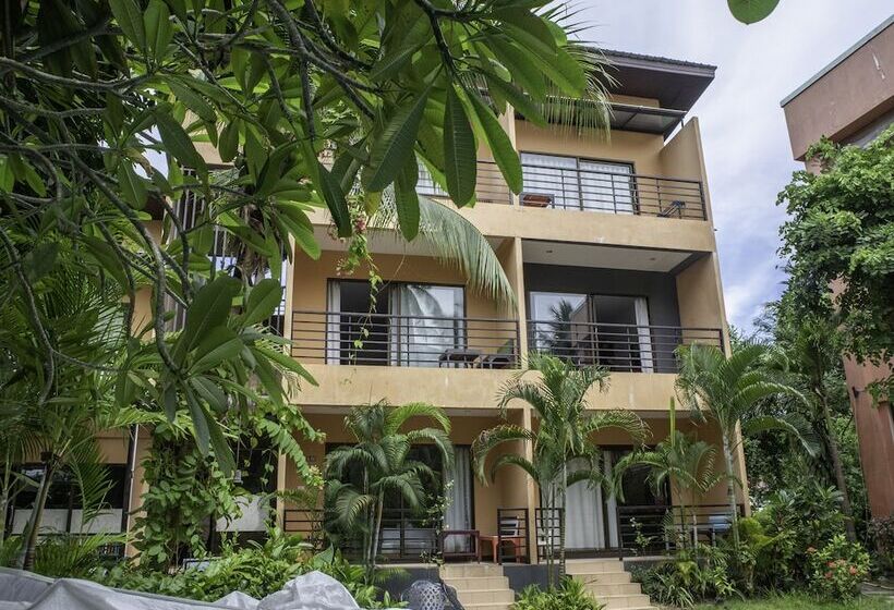 בית מלון כפרי Oyo 567 U Residence