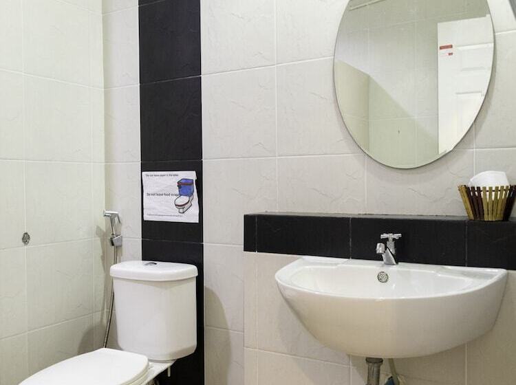 בית מלון כפרי Oyo 567 U Residence