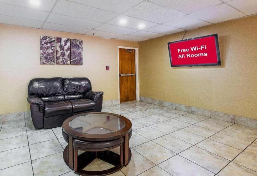 בית מלון כפרי Rodeway Inn