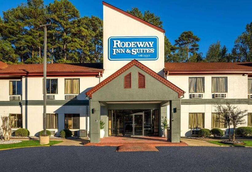 בית מלון כפרי Rodeway Inn