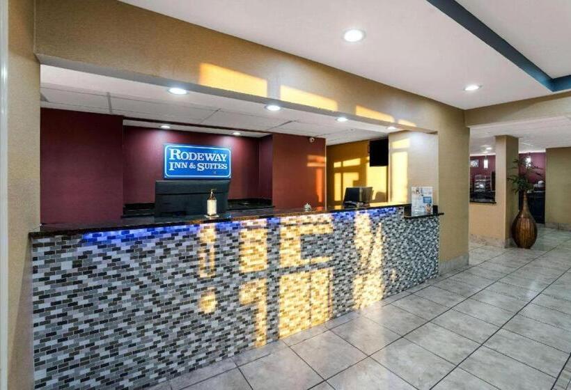 בית מלון כפרי Rodeway Inn