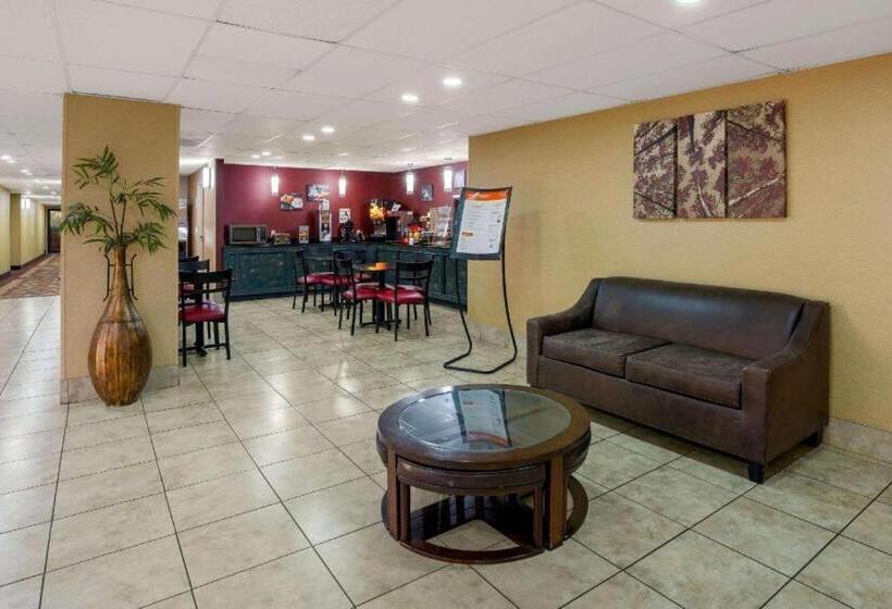 בית מלון כפרי Rodeway Inn