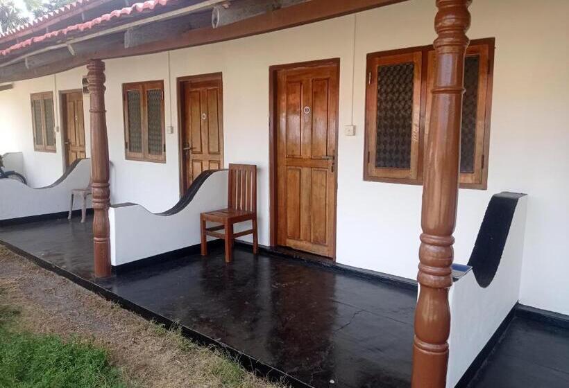 בית מלון כפרי Silver Beach