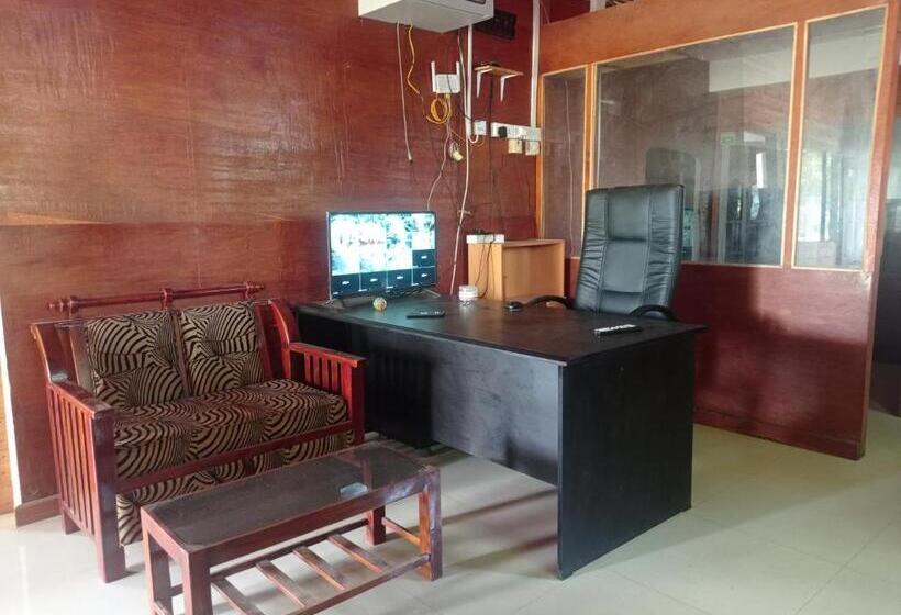 בית מלון כפרי Silver Beach