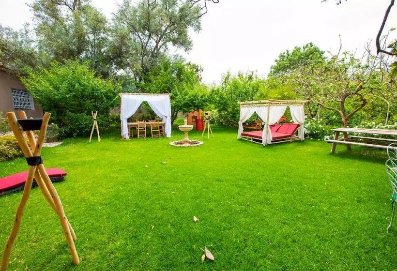 Hotelli The Garden Of Asni