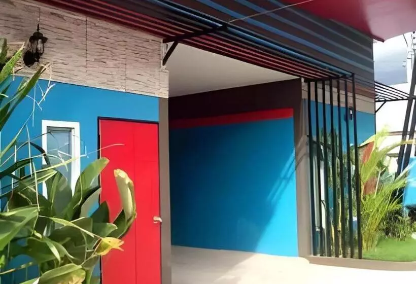 هتل Uii Boutique Place