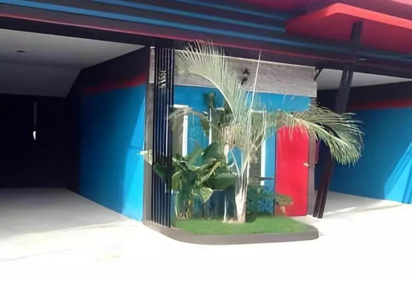 هتل Uii Boutique Place