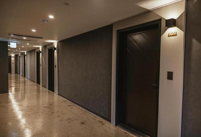 Lemain Hotel Seogwipo