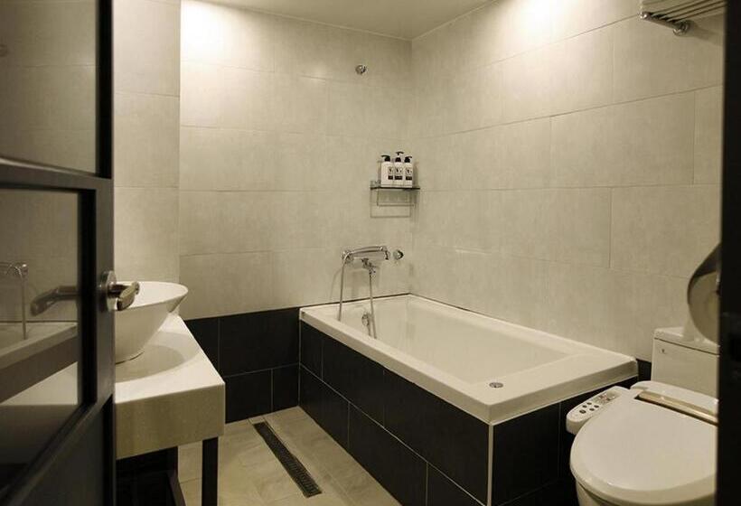 فندق على الطريق No. 25 Hotel Myeongji Ocean City Branch Business