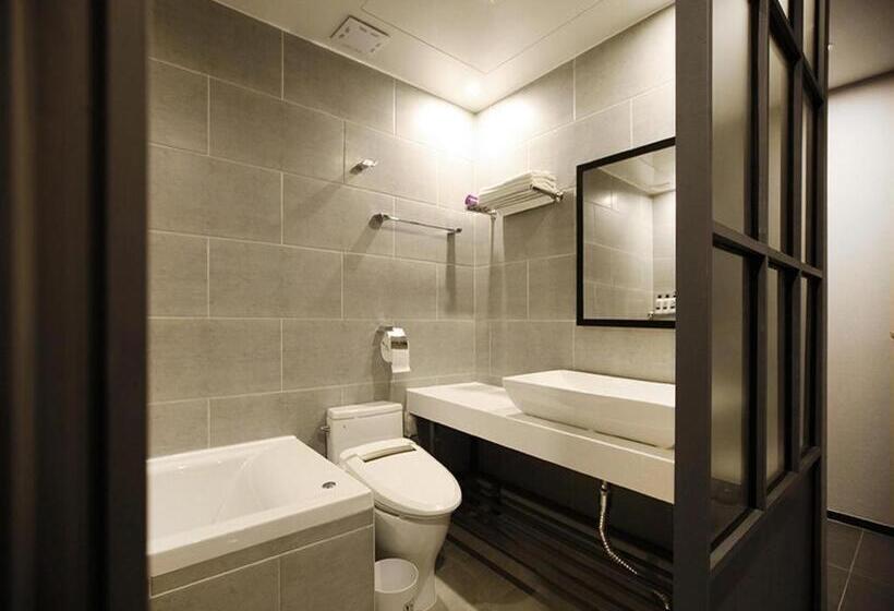 فندق على الطريق No. 25 Hotel Myeongji Ocean City Branch Business