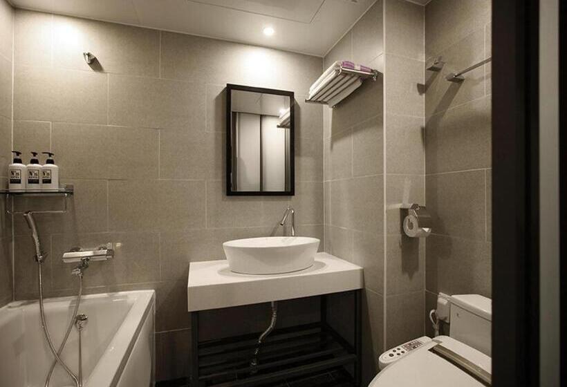 فندق على الطريق No. 25 Hotel Myeongji Ocean City Branch Business