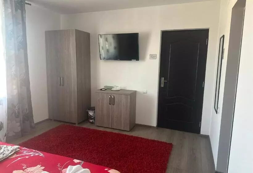 پانسیون Casă Clau