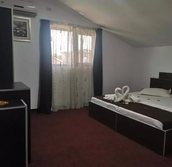 پانسیون Casa Razvan Eforie Nord