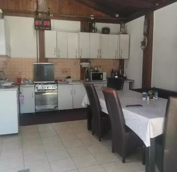 پانسیون Casa Razvan Eforie Nord