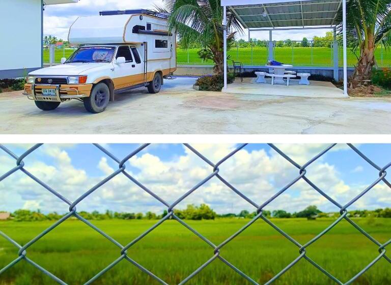 Pensió Jira Homestay บ้านเดี่ยวเป็นหลัง