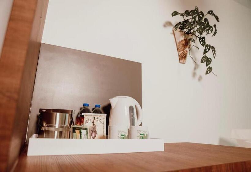 پانسیون Mata E Platano Guesthouse