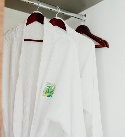 پانسیون Mata E Platano Guesthouse