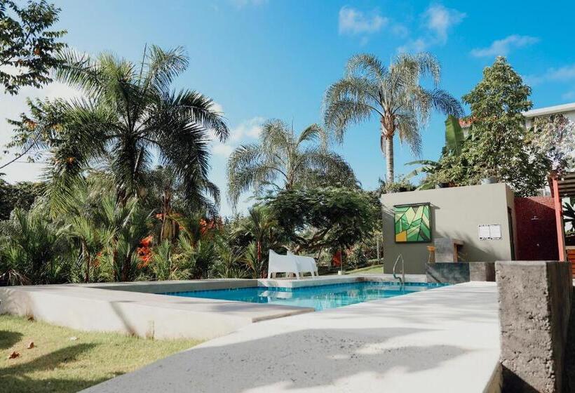 پانسیون Mata E Platano Guesthouse