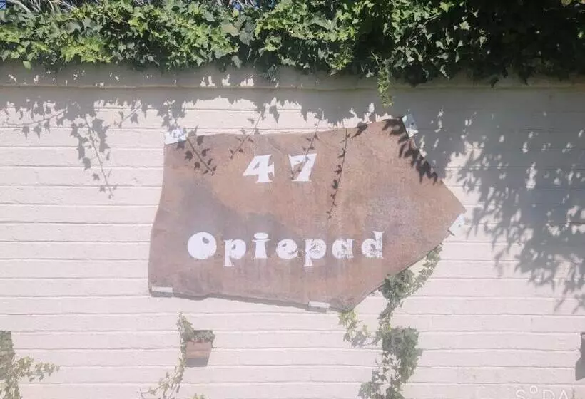 ペンション Opiepad Guesthouse