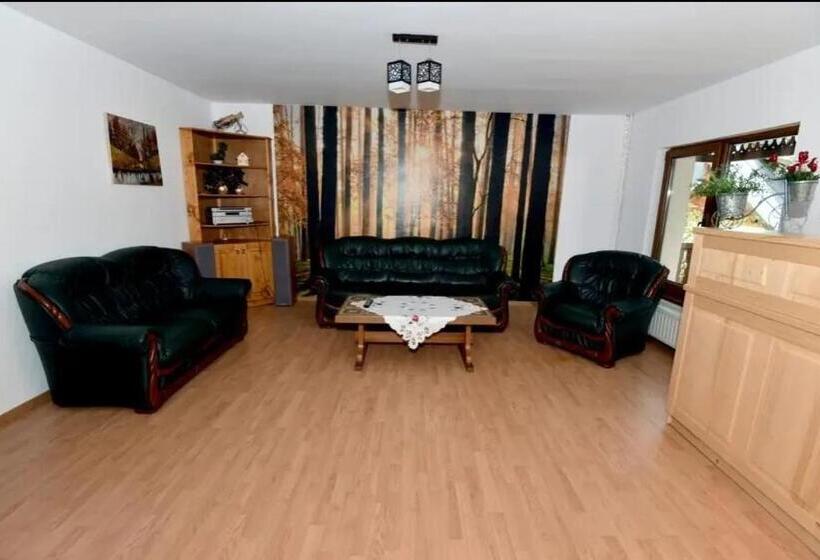 بنسيون Vila Bianca