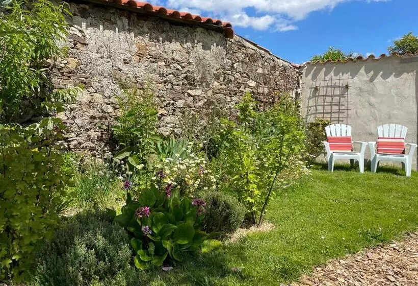 ペンション Villa Rikato, Gîte Nature Près Des Plages