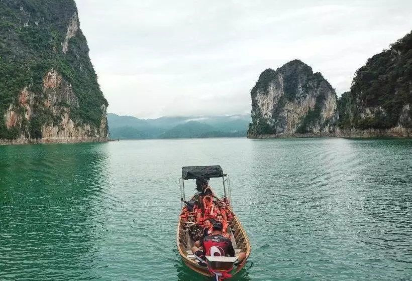 Lomakeskus Orchid Lake House