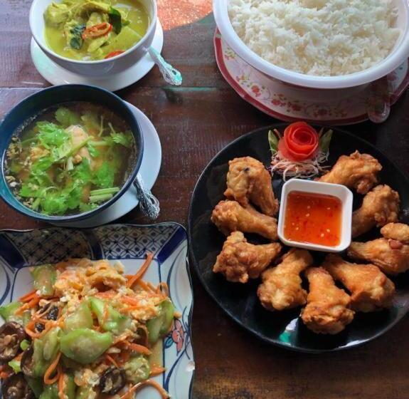 אתר נופש Orchid Lake House