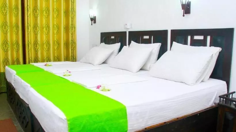 Yala Way Hide Resort