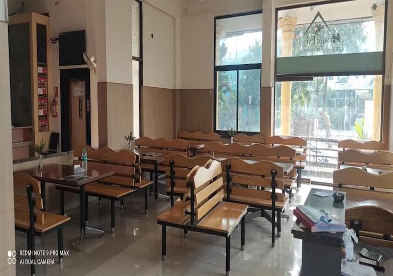 Zip By Spree Hotels Shirdi