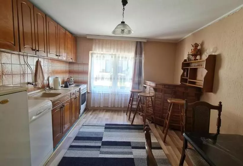 هاستل Prizren Home