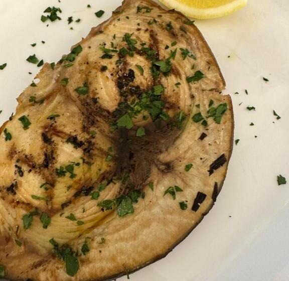 تختخواب و صبحانه Angolo Paradiso