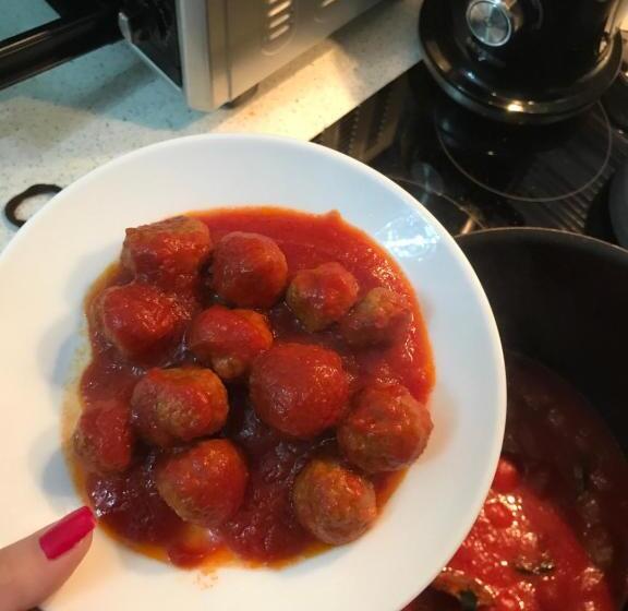 تختخواب و صبحانه Angolo Paradiso