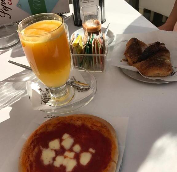 تختخواب و صبحانه Angolo Paradiso