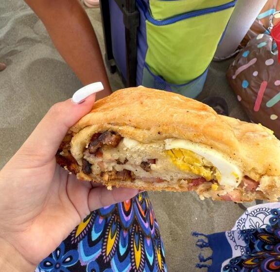 تختخواب و صبحانه Angolo Paradiso