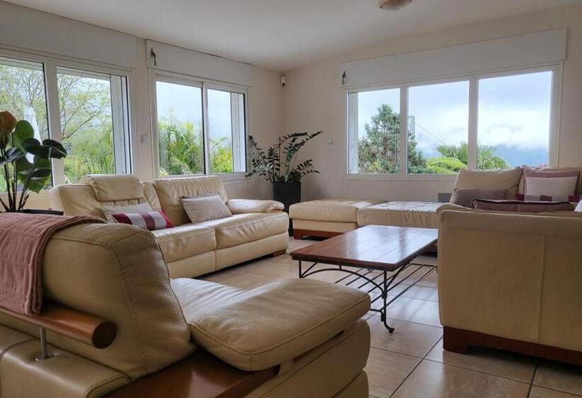 تختخواب و صبحانه Chambre D Hôtes Chez Bea Ch Familiale