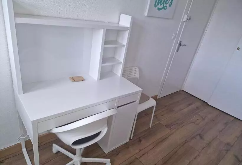 Aamiaismajoitus (B&B) Chambre Quartier Gare Orleans