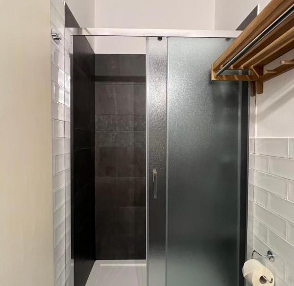 住宿加早餐  Sustai