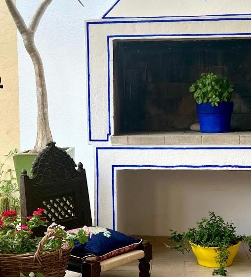 住宿加早餐  Sustai