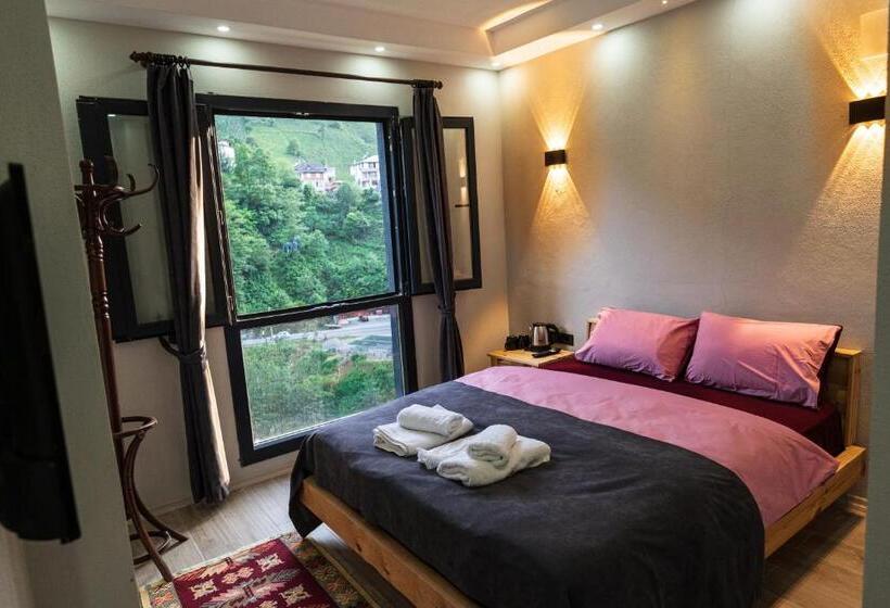 Cayirci Konak Sui̇t Apart