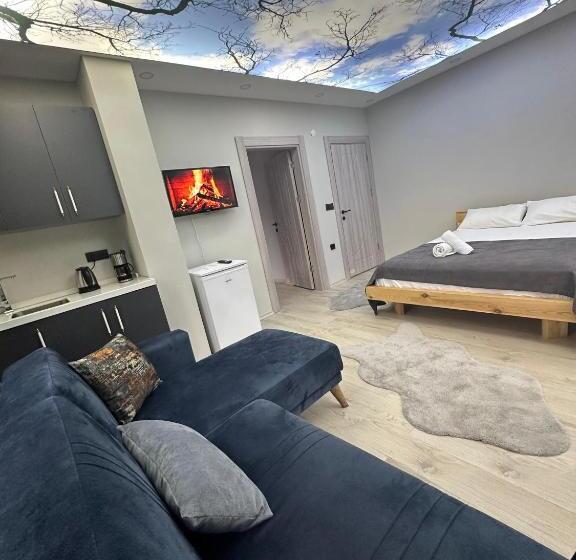 Cayirci Konak Sui̇t Apart