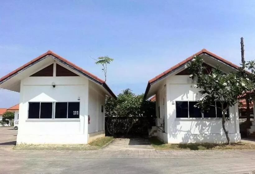 Chumphon Park Resort