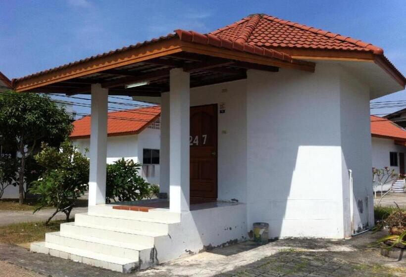 Chumphon Park Resort