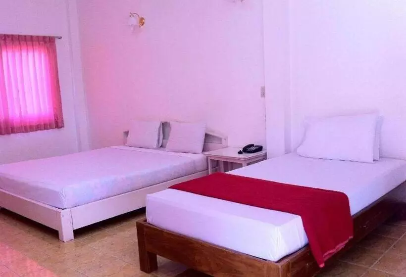 Chumphon Park Resort