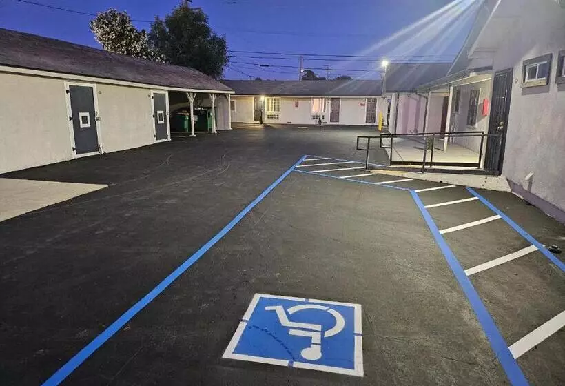 El Rey Motel