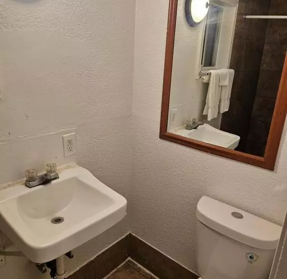 El Rey Motel