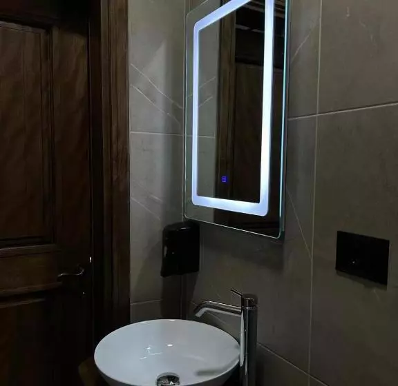 هتل Fole Guest House